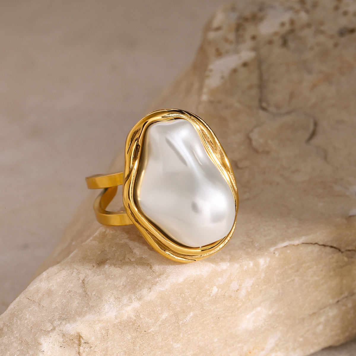 Steel Baroque Pearl Ring