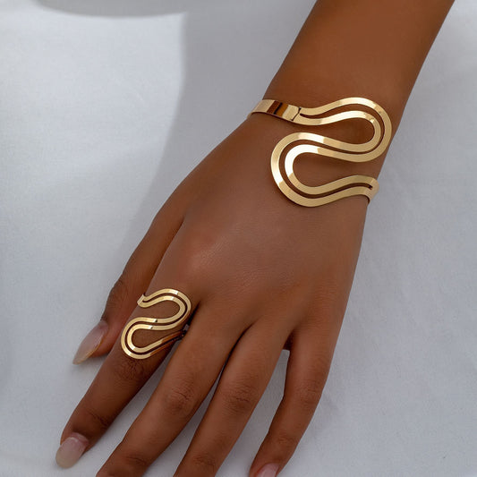 Fashion Snake Bracelet Ring Suit