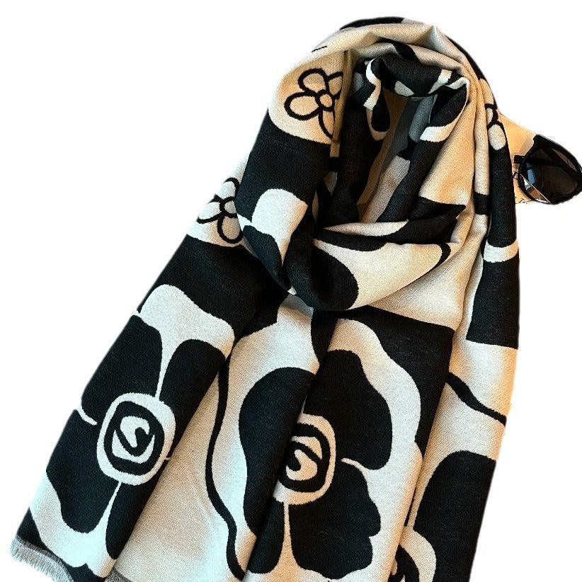 Air-conditioned Room Spring And Summer High-grade Versatile Black And White Scarf Warm Dress